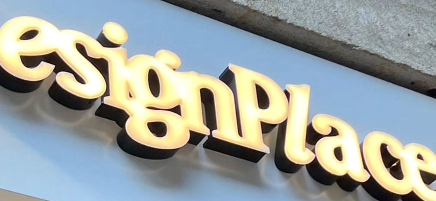Letras corporeas con frontal de metacrilato iluminado
