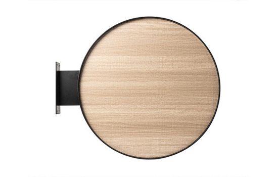Banderola con laterales de madera sin iluminar